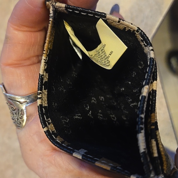 Kate Spade Schuyler Leopard Print Small Slim Card Holder - Picture 4 of 5